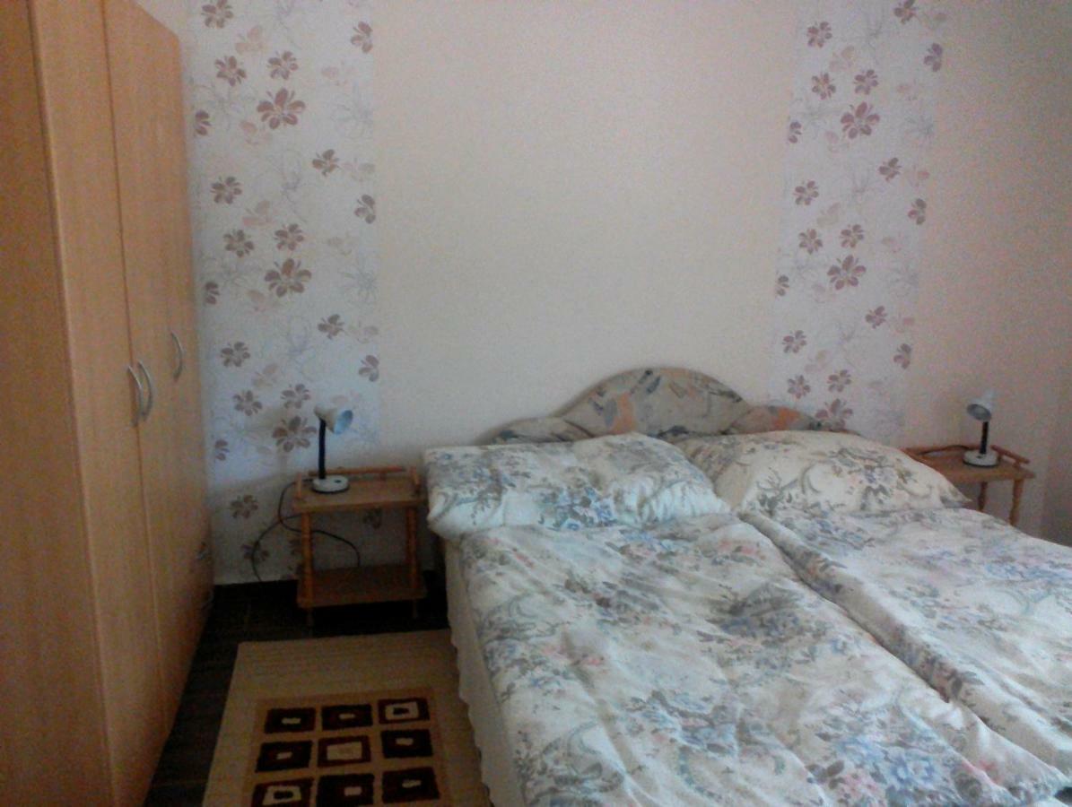 Raday Apartman Hajdúszoboszló Exterior foto